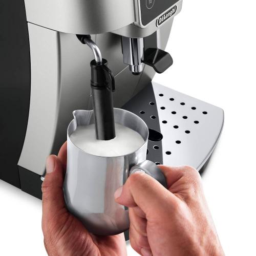 DeLonghi MAGNÍFICA START ECAM220.30.SB