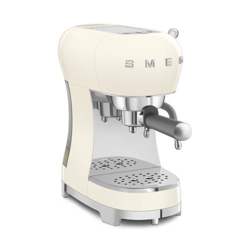 Smeg ECF02CREU