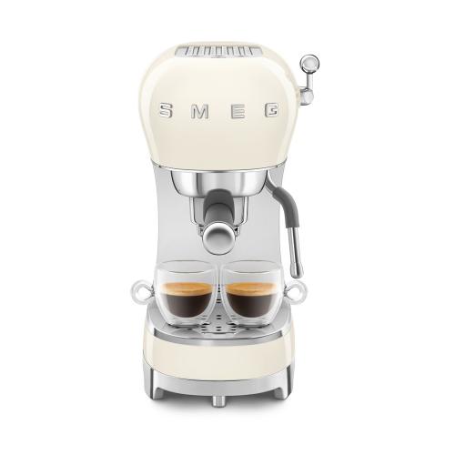 Smeg ECF02CREU